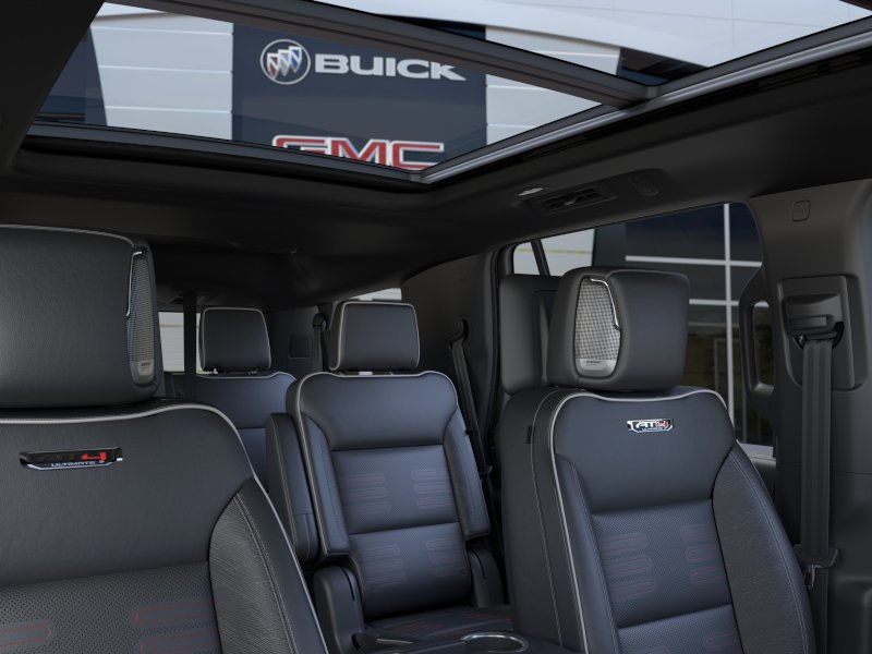 2026 GMC Yukon AT4 Ultimate 4WD 4dr AT4 Ultimate Gas V8 6.2L/ [23]
