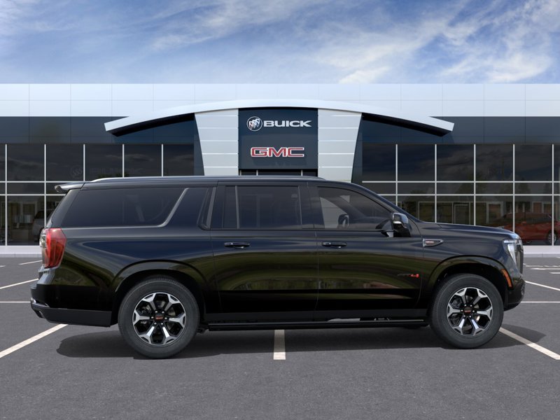 2026 GMC Yukon XL AT4 Ultimate 4WD 4dr AT4 Ultimate Gas V8 6.2L/ [4]