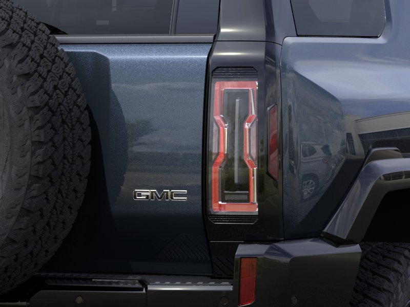 2026 GMC HUMMER EV SUV 2X e4WD 4dr 2X w/1SF Electric [10]