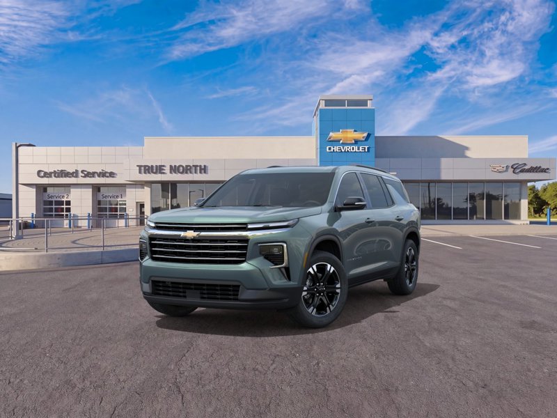 2027 Chevrolet Traverse LT AWD 4dr LT Gas I4 2.5L/ [7]