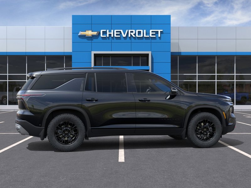 2027 Chevrolet Traverse Z71 AWD 4dr Z71 Gas I4 2.5L/ [4]