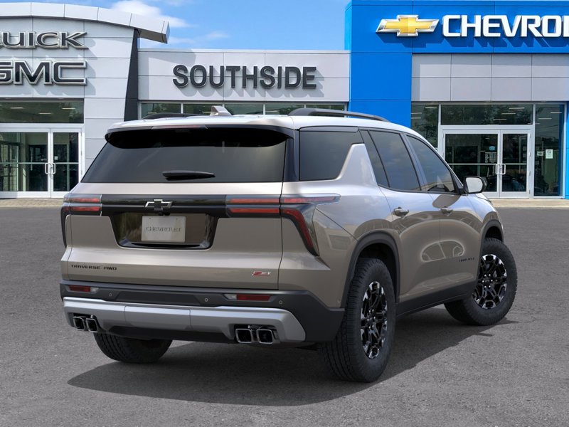 2027 Chevrolet Traverse Z71 AWD 4dr Z71 Gas I4 2.5L/ [3]