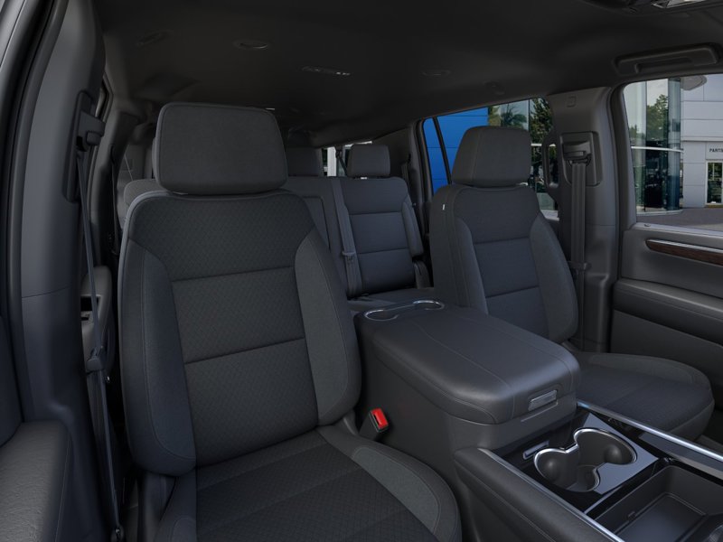 2026 Chevrolet Suburban LS 4WD 4dr LS Gas V8 5.3L/ [15]