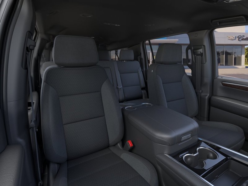 2026 Chevrolet Suburban LS 4WD 4dr LS Gas V8 5.3L/ [15]