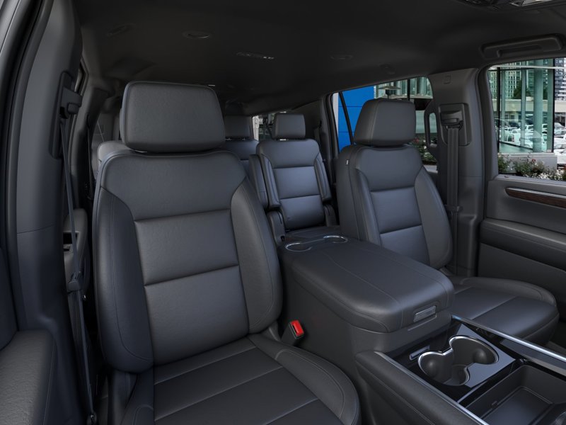 2026 Chevrolet Suburban LT 4WD 4dr LT Gas V8 5.3L/ [15]