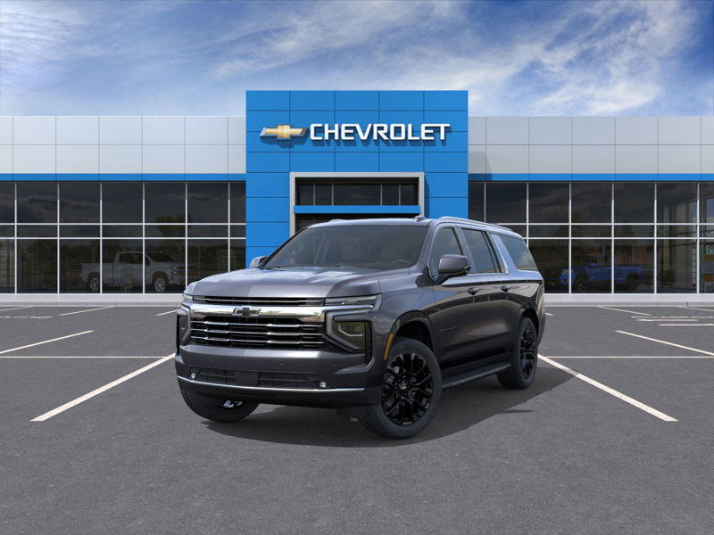 2025 Chevrolet Suburban LT 4WD 4dr LT Gas V8 5.3L/ [4]