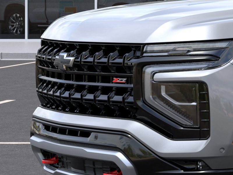 2027 Chevrolet Suburban Z71 4WD 4dr Z71 Gas V8 5.3L/ [12]