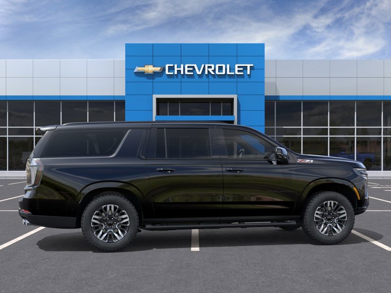 2027 Chevrolet Suburban Z71 4WD 4dr Z71 Gas V8 5.3L/ [4]