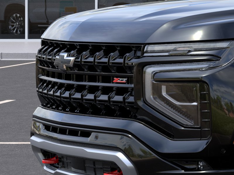2027 Chevrolet Suburban Z71 4WD 4dr Z71 Gas V8 5.3L/ [12]