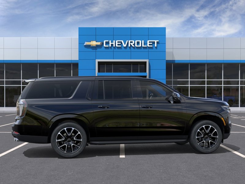 2027 Chevrolet Suburban RST 4WD 4dr RST Gas V8 5.3L/ [4]