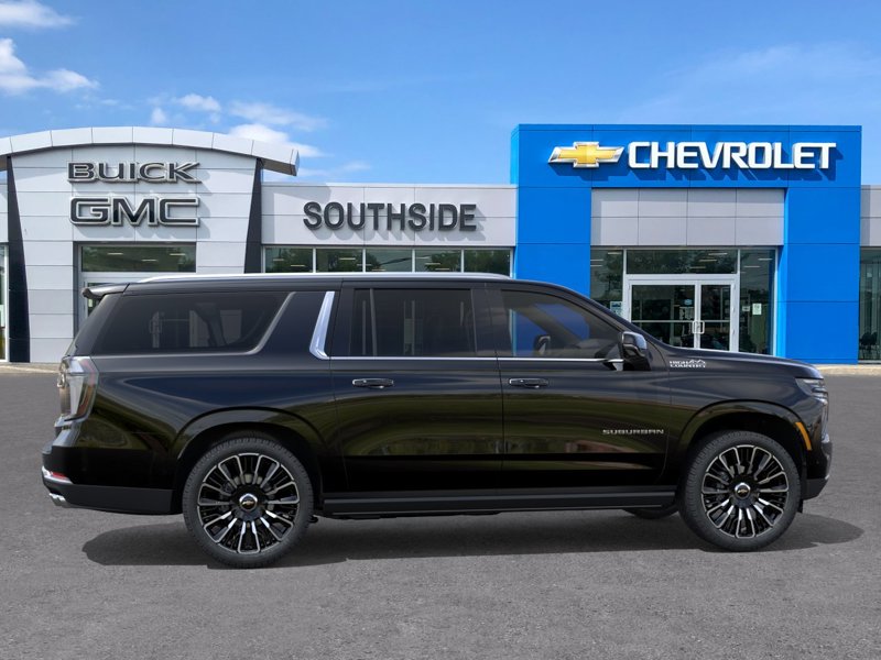 2026 Chevrolet Suburban High Country 4WD 4dr High Country Gas V8 6.2L/ [4]