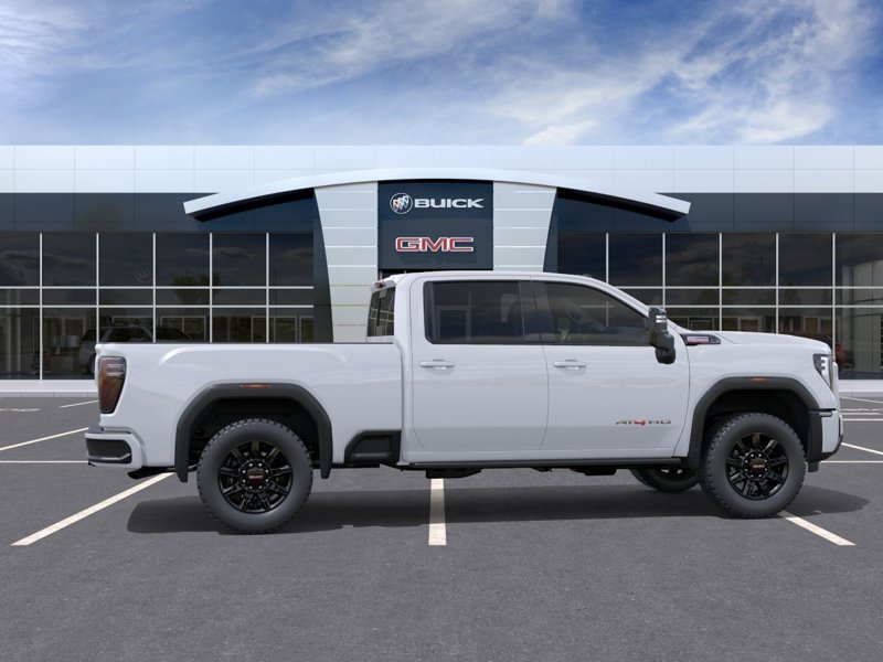 2026 GMC Sierra 2500HD AT4 4WD Crew Cab 159″ AT4 Turbocharged Diesel V8 6.6L/ [4]