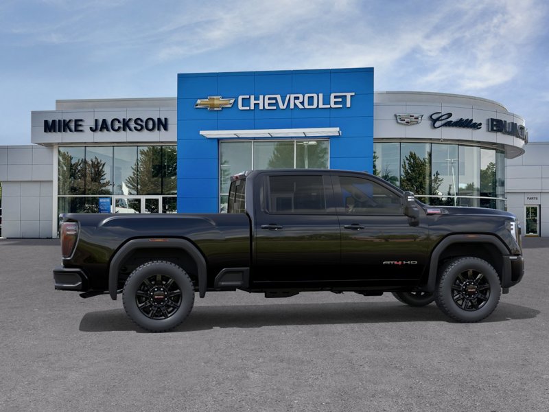 2026 GMC Sierra 3500HD AT4 4WD Crew Cab 159″ AT4 Turbocharged Diesel V8 6.6L/ [4]