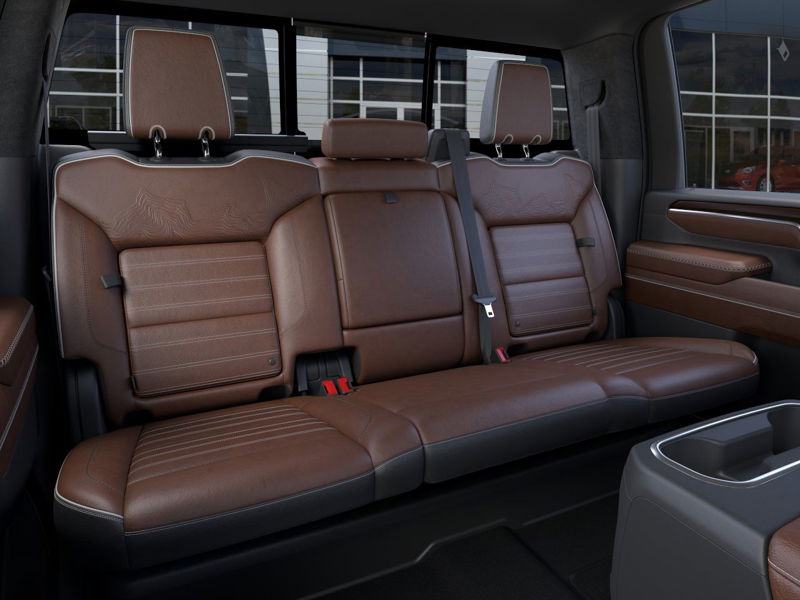 2025 GMC Sierra 2500HD Denali Ultimate 4WD Crew Cab 159″ Denali Ultimate Turbocharged Diesel V8 6.6L/ [16]