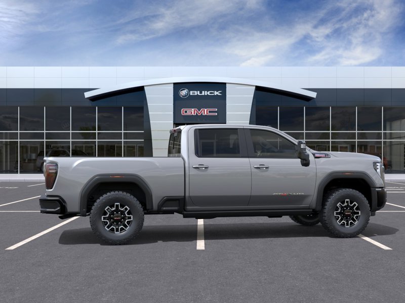 2026 GMC Sierra 2500HD AT4X 4WD Crew Cab 159″ AT4X Turbocharged Diesel V8 6.6L/ [4]