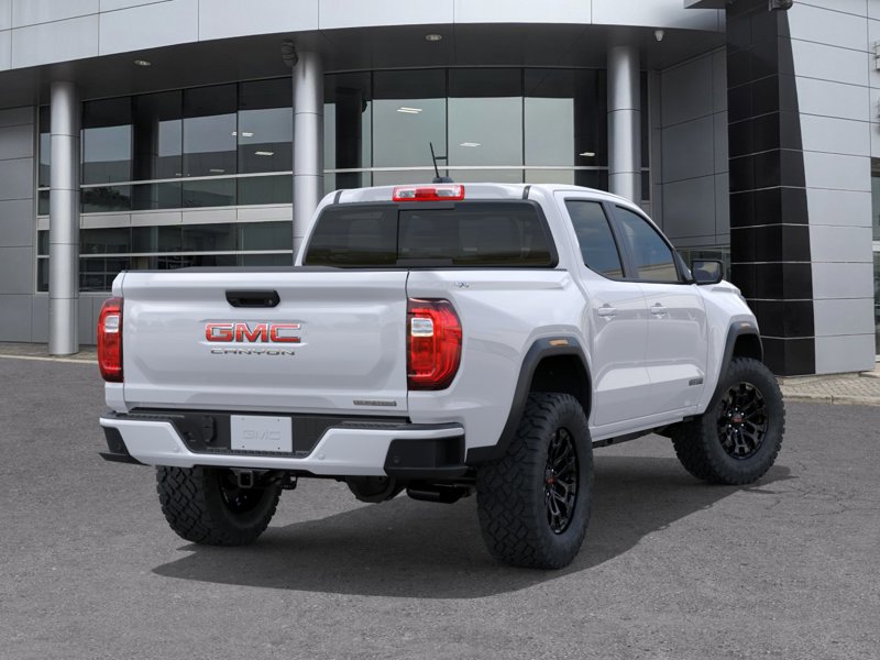2026 GMC Canyon Elevation | 7700 lbs Towing | 2-inch factory lift 4WD Crew Cab Elevation Turbocharged Gas I4 2.7L/ [3]