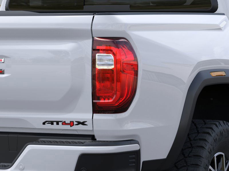 2025 GMC Canyon AT4 4WD Crew Cab AT4 Turbocharged Gas I4 2.7L/ [10]