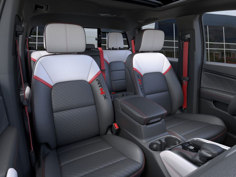 2025 GMC Canyon AT4 4WD Crew Cab AT4 Turbocharged Gas I4 2.7L/ [15]