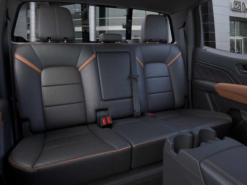 2026 GMC Canyon AT4 | 7,700 lbs towing | Premium Package | Technology Plus Package 4WD Crew Cab AT4 Turbocharged Gas I4 2.7L/ [16]