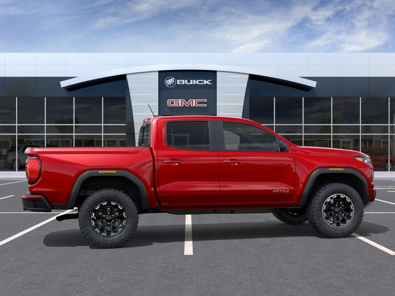 2026 GMC Canyon AT4 4WD Crew Cab AT4 Turbocharged Gas I4 2.7L/ [4]