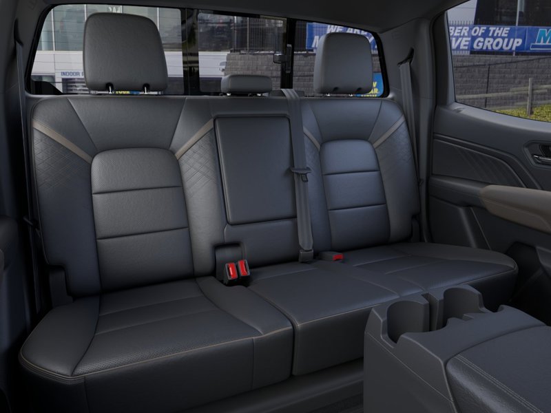 2026 GMC Canyon Denali 4WD Crew Cab Denali Turbocharged Gas I4 2.7L/ [16]