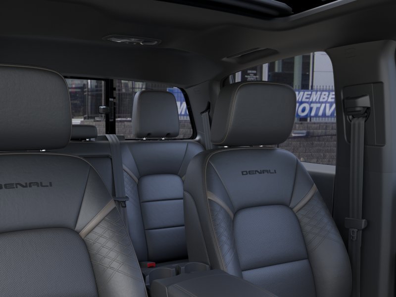 2026 GMC Canyon Denali 4WD Crew Cab Denali Turbocharged Gas I4 2.7L/ [23]