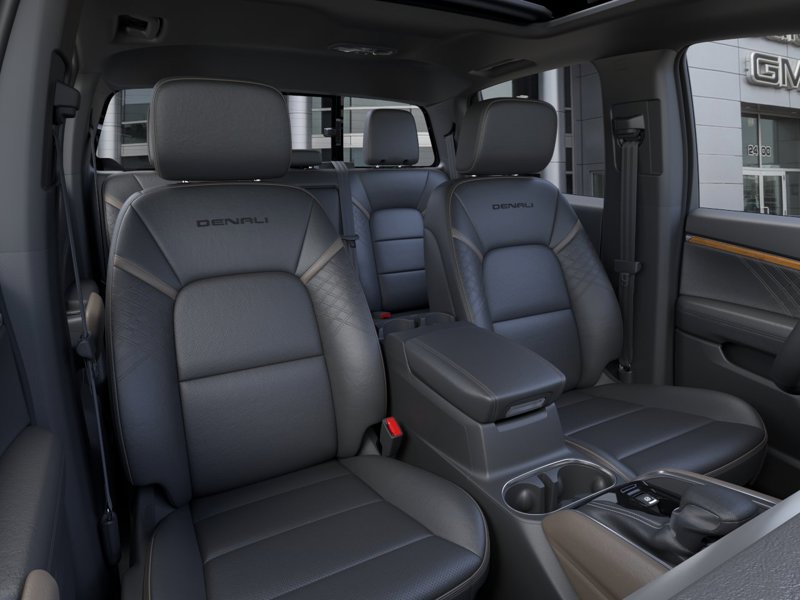 2026 GMC Canyon Denali 4WD Crew Cab Denali Turbocharged Gas I4 2.7L/ [15]
