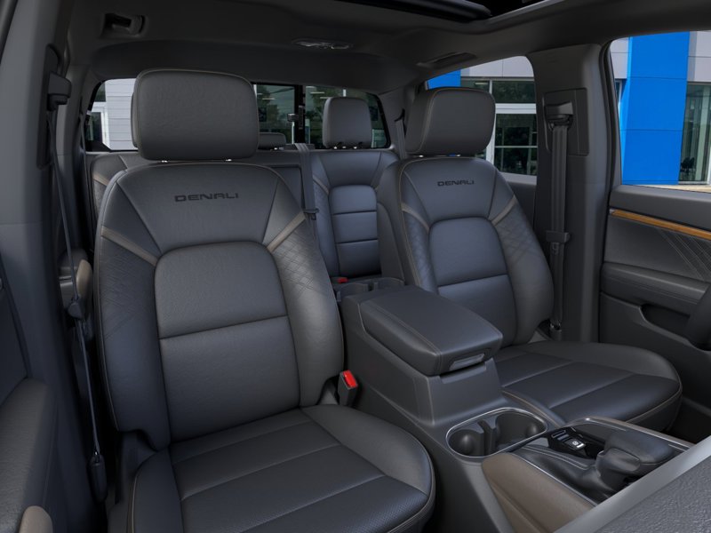 2026 GMC Canyon Denali 4WD Crew Cab Denali Turbocharged Gas I4 2.7L/ [15]