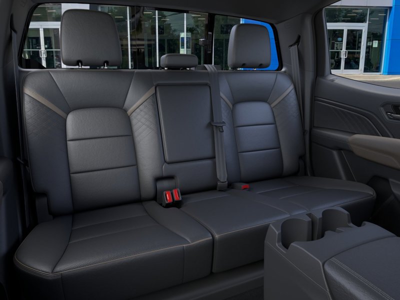 2026 GMC Canyon Denali 4WD Crew Cab Denali Turbocharged Gas I4 2.7L/ [16]