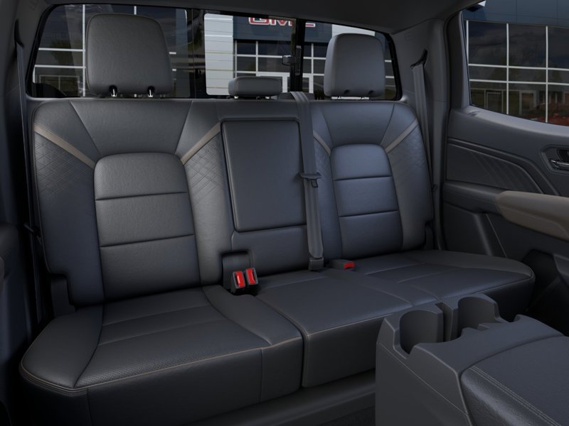 2026 GMC Canyon Denali 4WD Crew Cab Denali Turbocharged Gas I4 2.7L/ [16]