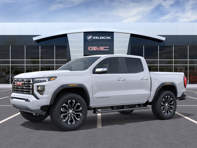 2026 GMC Canyon Denali 4WD Crew Cab Denali Turbocharged Gas I4 2.7L/ [1]