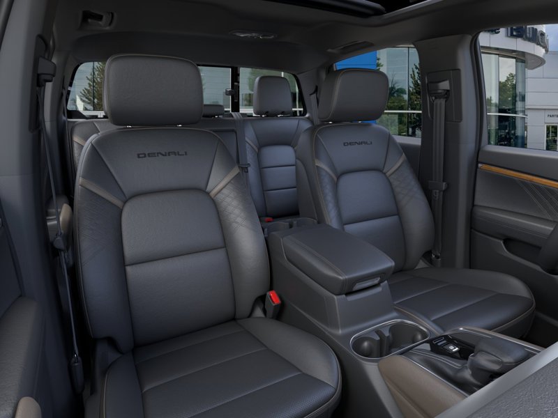 2026 GMC Canyon Denali 4WD Crew Cab Denali Turbocharged Gas I4 2.7L/ [15]