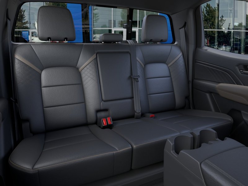 2026 GMC Canyon Denali 4WD Crew Cab Denali Turbocharged Gas I4 2.7L/ [16]
