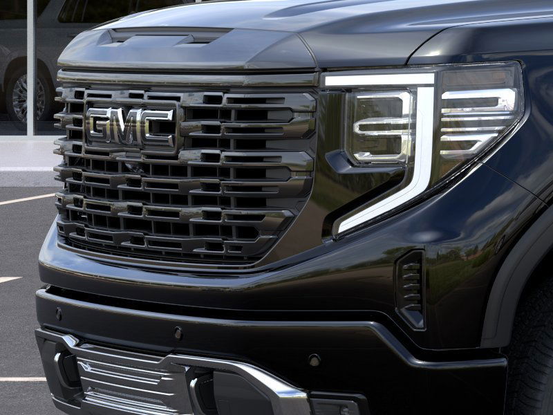 2025 GMC Sierra 1500 Denali Ultimate 4WD Crew Cab 147″ Denali Ultimate Gas V8 6.2L/376 [12]