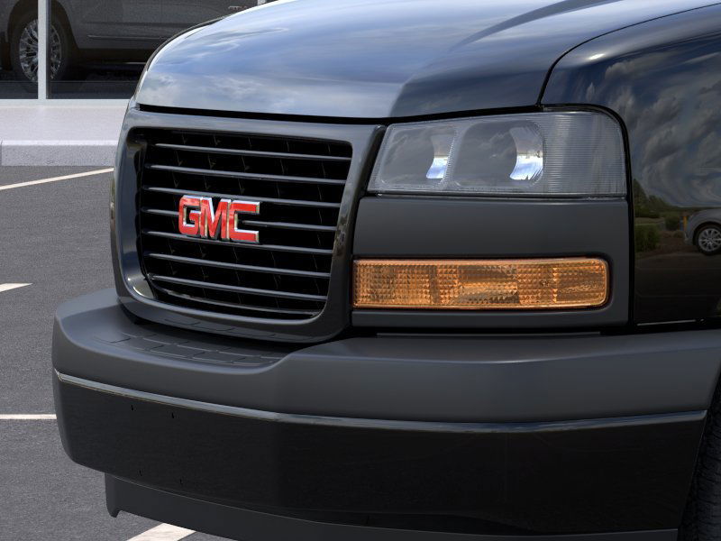 2025 GMC Savana Cargo Van RWD 2500 135″ Gas V6 4.3L/ [12]