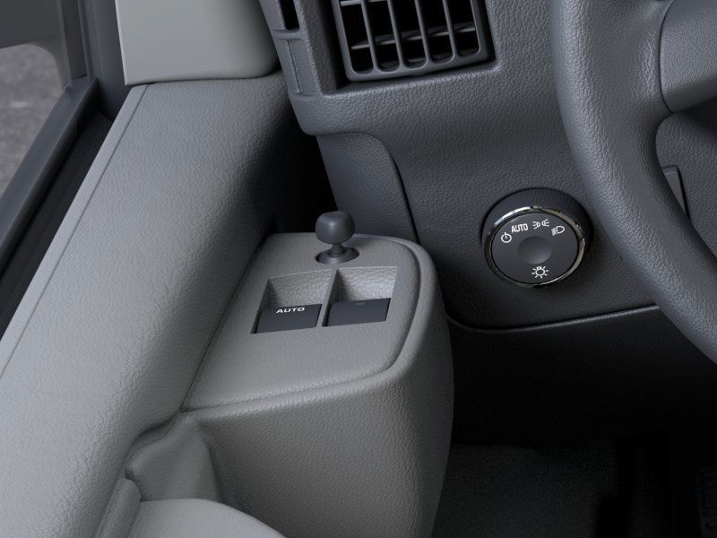 2025 GMC Savana Cargo Van RWD 2500 135″ Gas V6 4.3L/ [21]