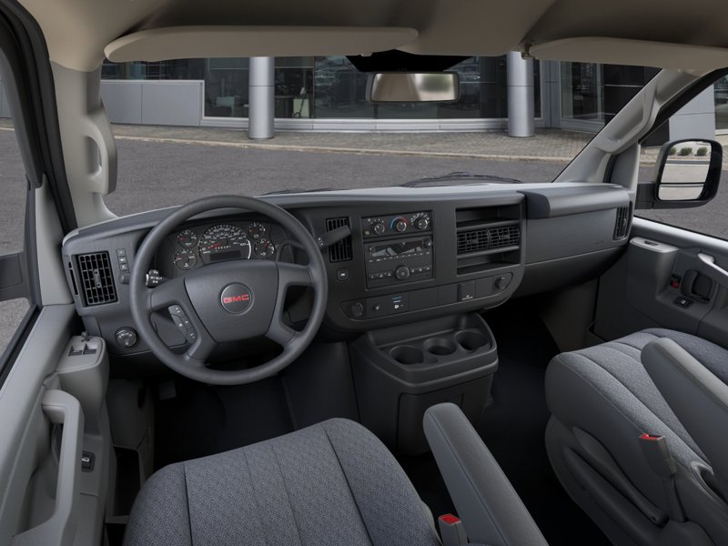 2026 GMC Savana Cargo Van RWD 2500 135″ Gas V6 4.3L/ [14]