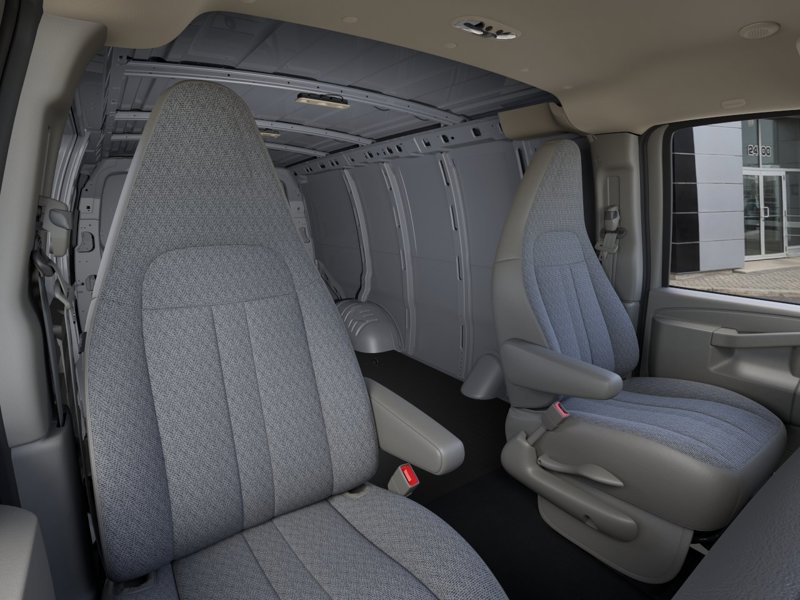 2026 GMC Savana Cargo Van RWD 2500 135″ Gas V6 4.3L/ [15]