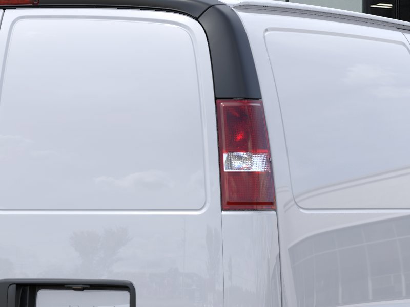 2026 GMC Savana Cargo Van RWD 2500 135″ Gas V6 4.3L/ [10]