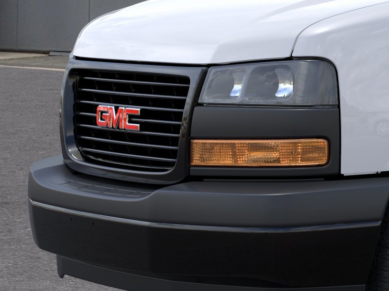 2026 GMC Savana Cargo Van RWD 2500 135″ Gas V6 4.3L/ [12]