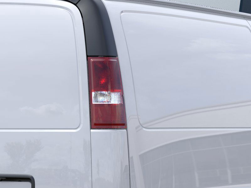 2026 GMC Savana Cargo Van RWD 2500 155″ Gas V6 4.3L/ [10]