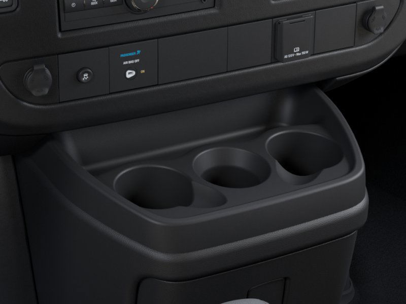 2026 GMC Savana Cargo Van RWD 2500 155″ Gas V6 4.3L/ [22]