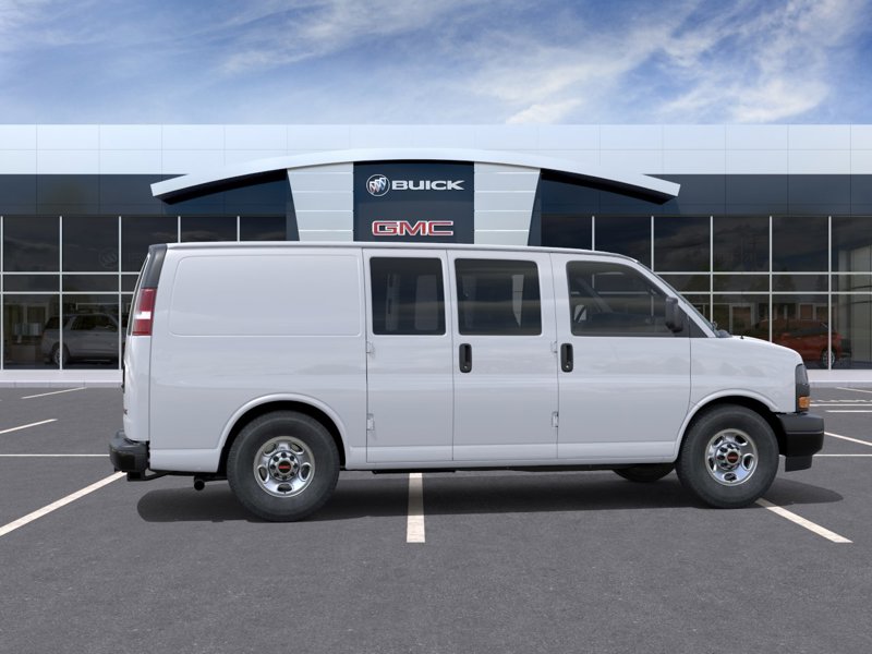 2025 GMC Savana Cargo Van RWD 3500 135″ Gas V8 6.6L/ [4]