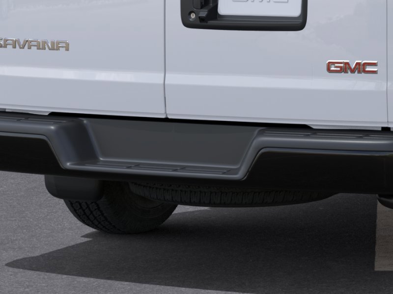2026 GMC Savana Cargo Van RWD 3500 155″ Gas V8 6.6L/ [13]