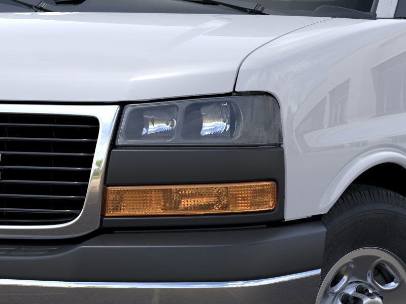 2026 GMC Savana Cargo Van RWD 3500 155″ Gas V8 6.6L/ [9]