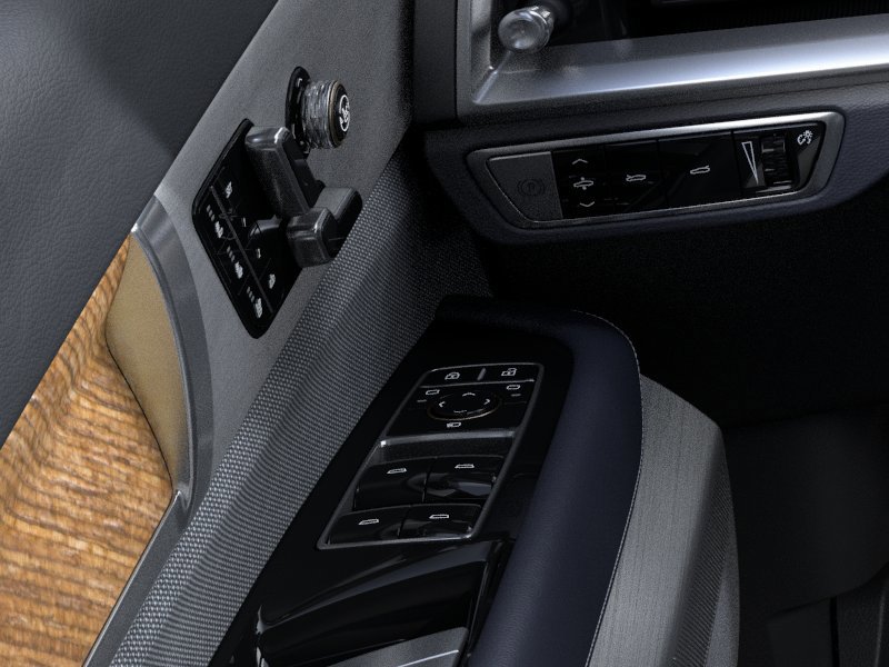 2026 Cadillac VISTIQ Premium Luxury AWD 4dr Premium Luxury Electric [21]