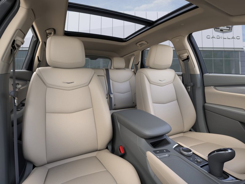 2026 Cadillac XT5 AWD Premium Luxury AWD 4dr Premium Luxury Turbocharged Gas I4 2.0L/ [5]