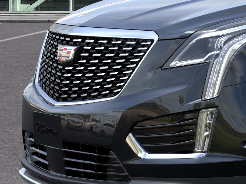 2026 Cadillac XT5 AWD Premium Luxury AWD 4dr Premium Luxury Turbocharged Gas I4 2.0L/ [12]