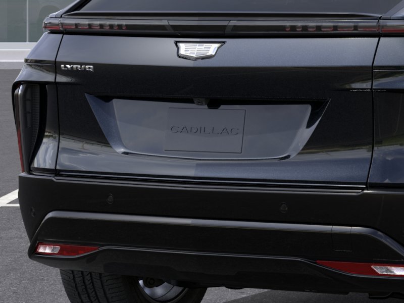 2027 Cadillac LYRIQ Sport 4dr Sport Electric [13]