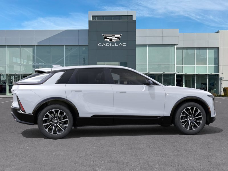 2026 Cadillac LYRIQ Sport 4dr Sport Electric [4]